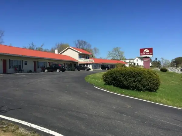 Gull Motel - Belfast, Maine 10